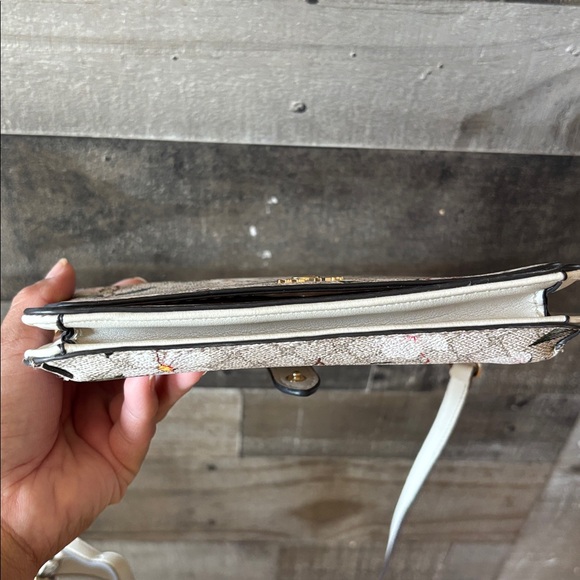 Nine West floral crossbody purse - Picture 10 of 10